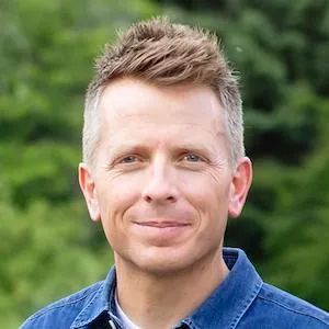 Esipick team member portrait